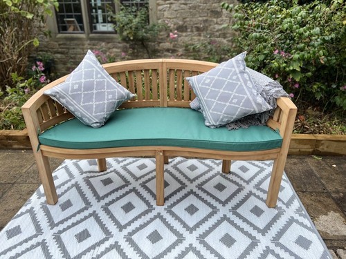 Teak garden furniture - , banana